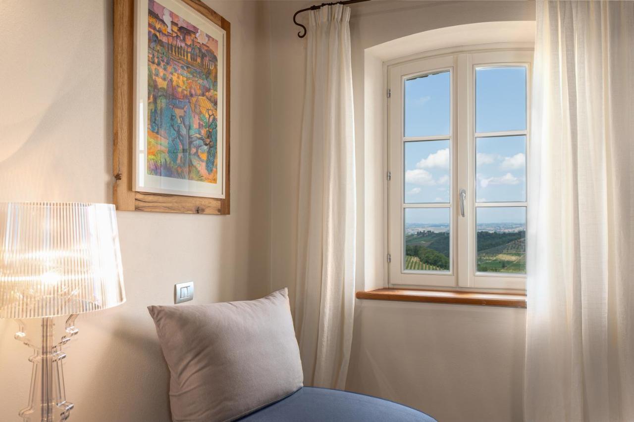Il Castro Luxury Apartments San Gimignano Exteriör bild