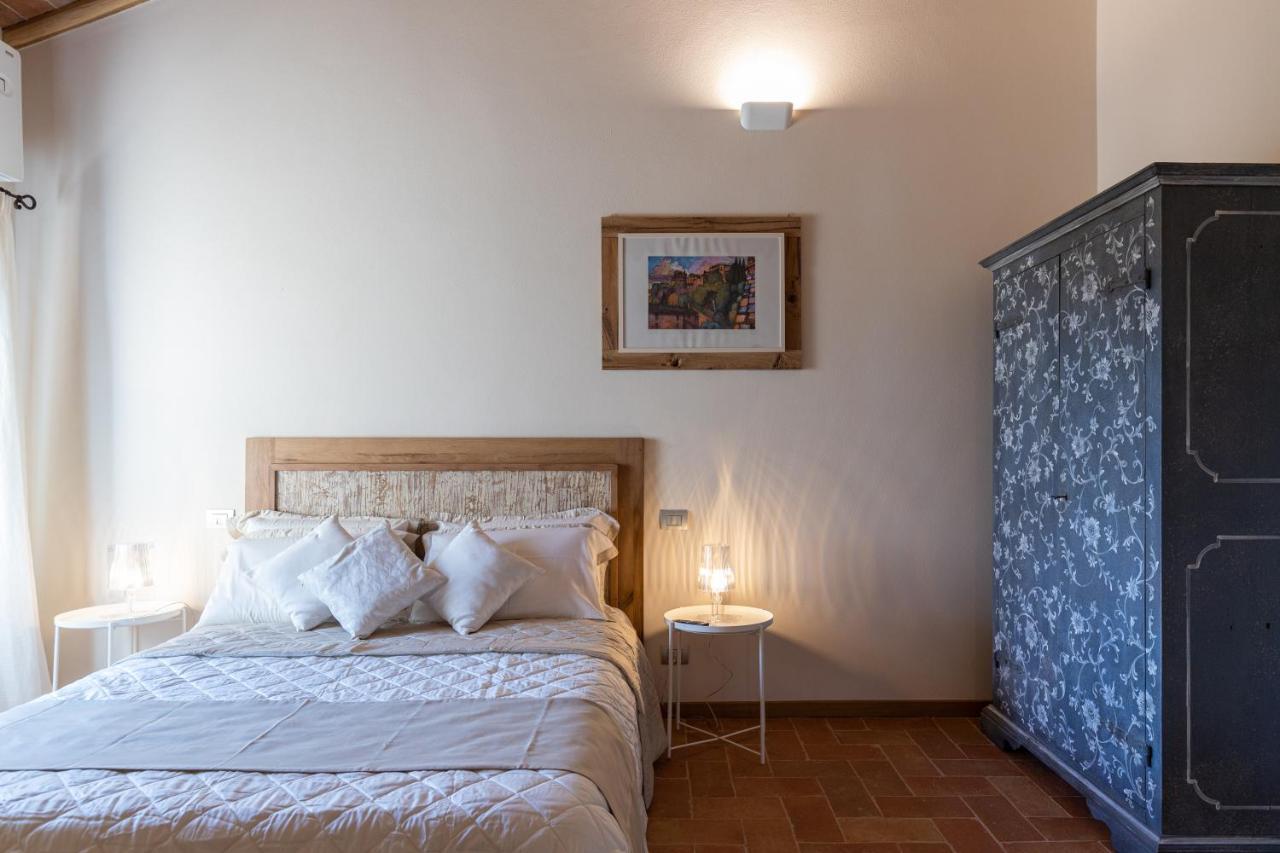 Il Castro Luxury Apartments San Gimignano Exteriör bild
